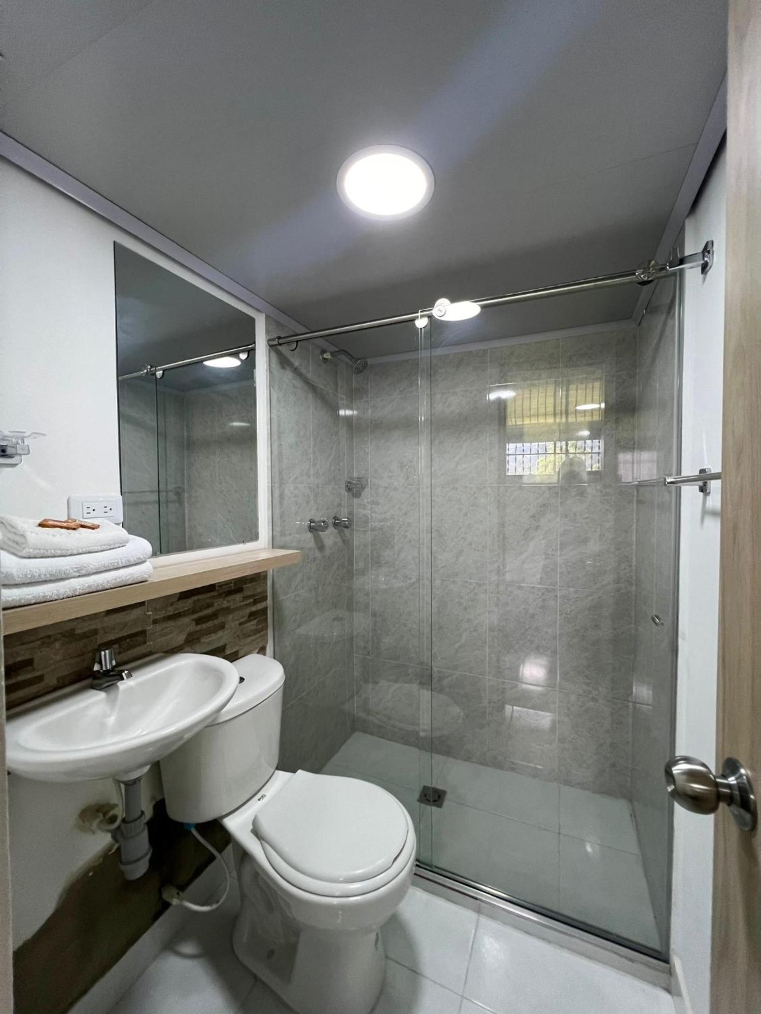 Hotel Adel Manizales Exteriér fotografie